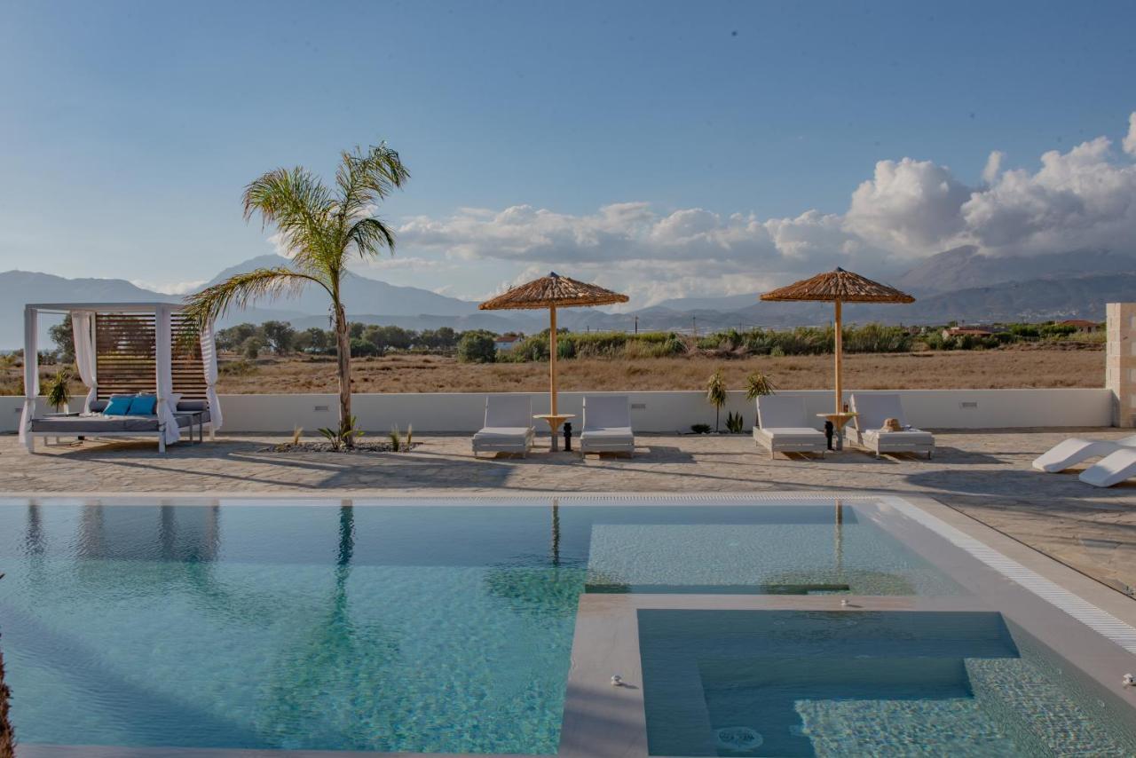 Villa Pnoe Seaside Kalamaki  Ngoại thất bức ảnh